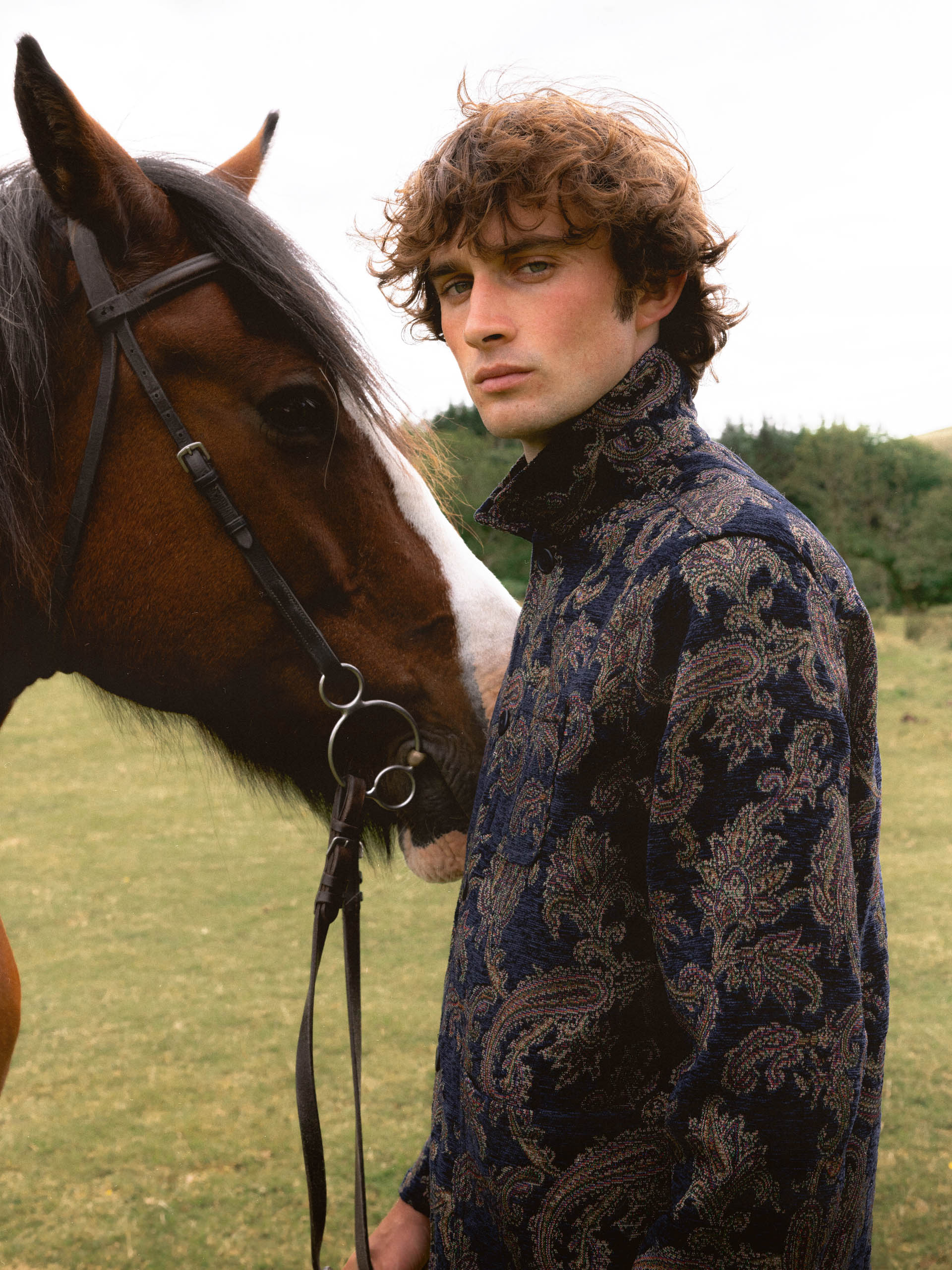 Ormiston Jacket in Navy Paisley Jacquard