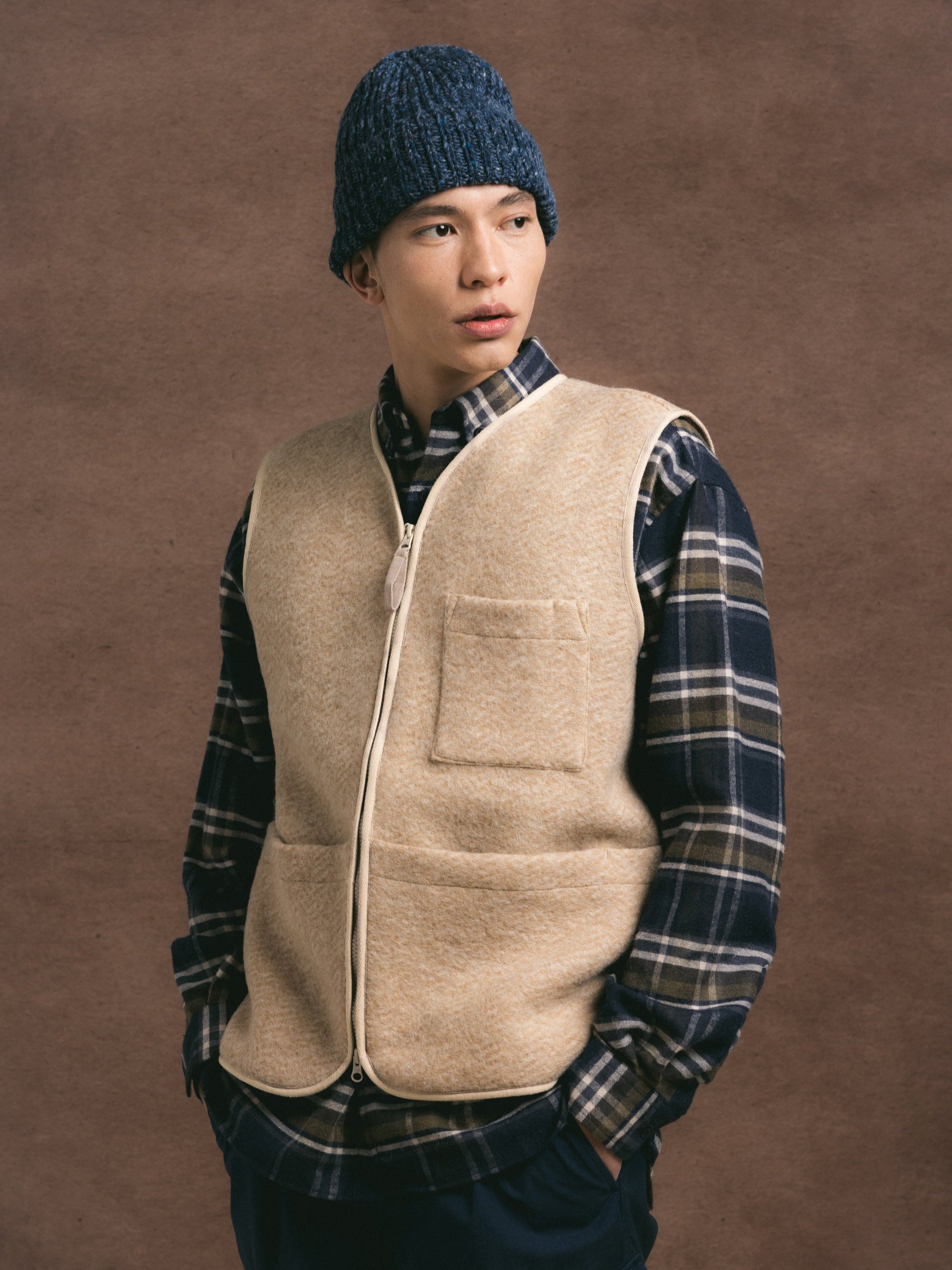 Bute Vest in Oat Wool Herringbone