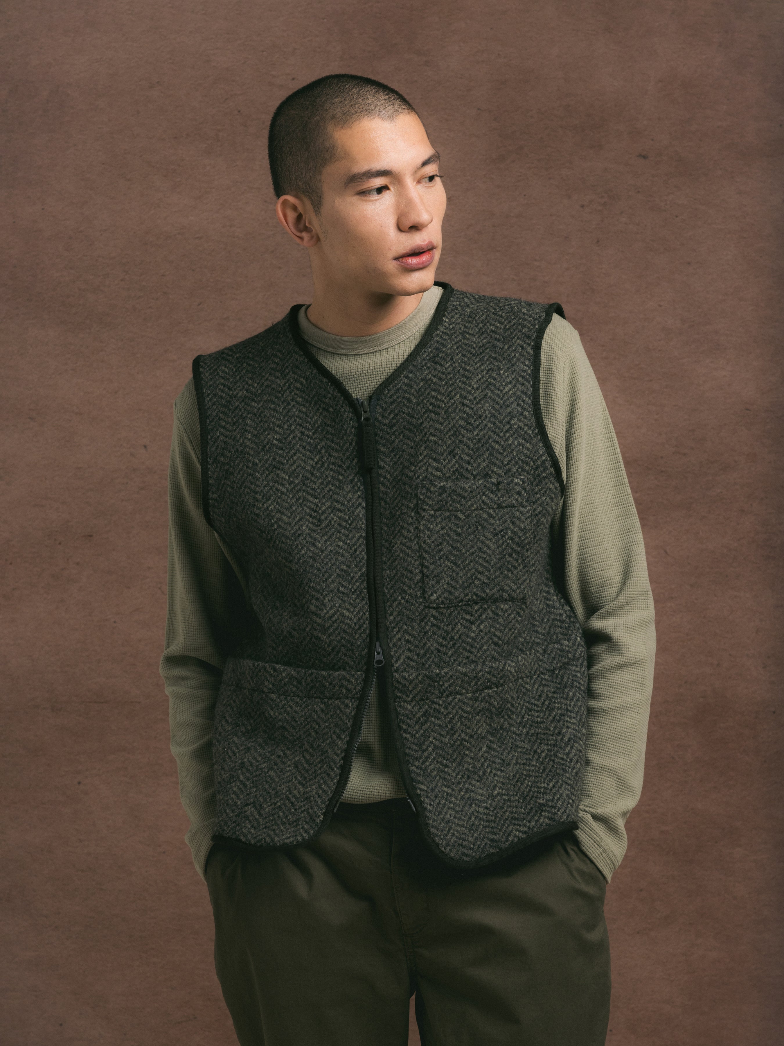Bute Vest in Moss Wool Herringbone