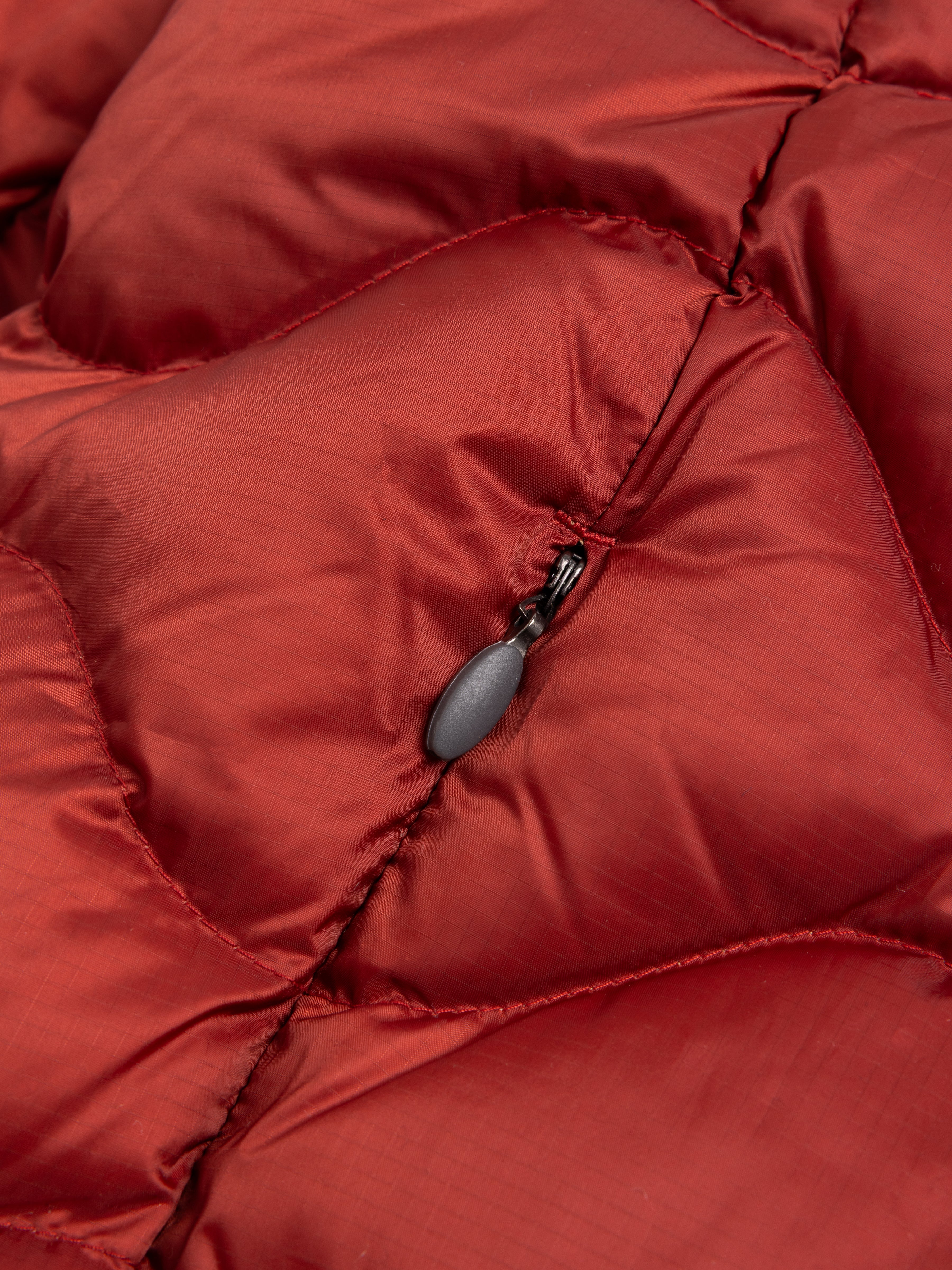 Cuillin Down Jacket in Vintage Red Recycled Ripstop