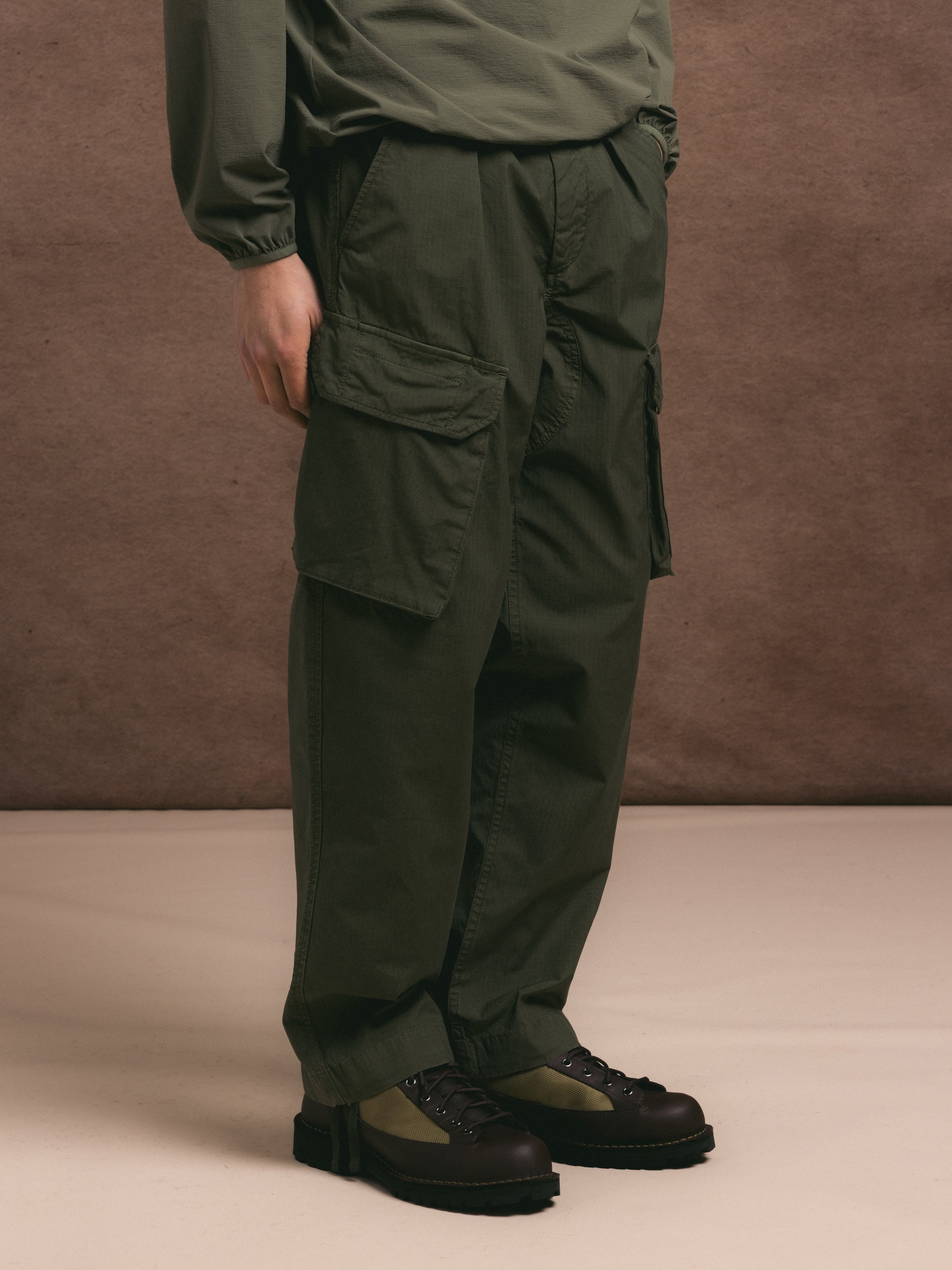 Luss Cargo Pant in Dark Olive Cotton Ripstop