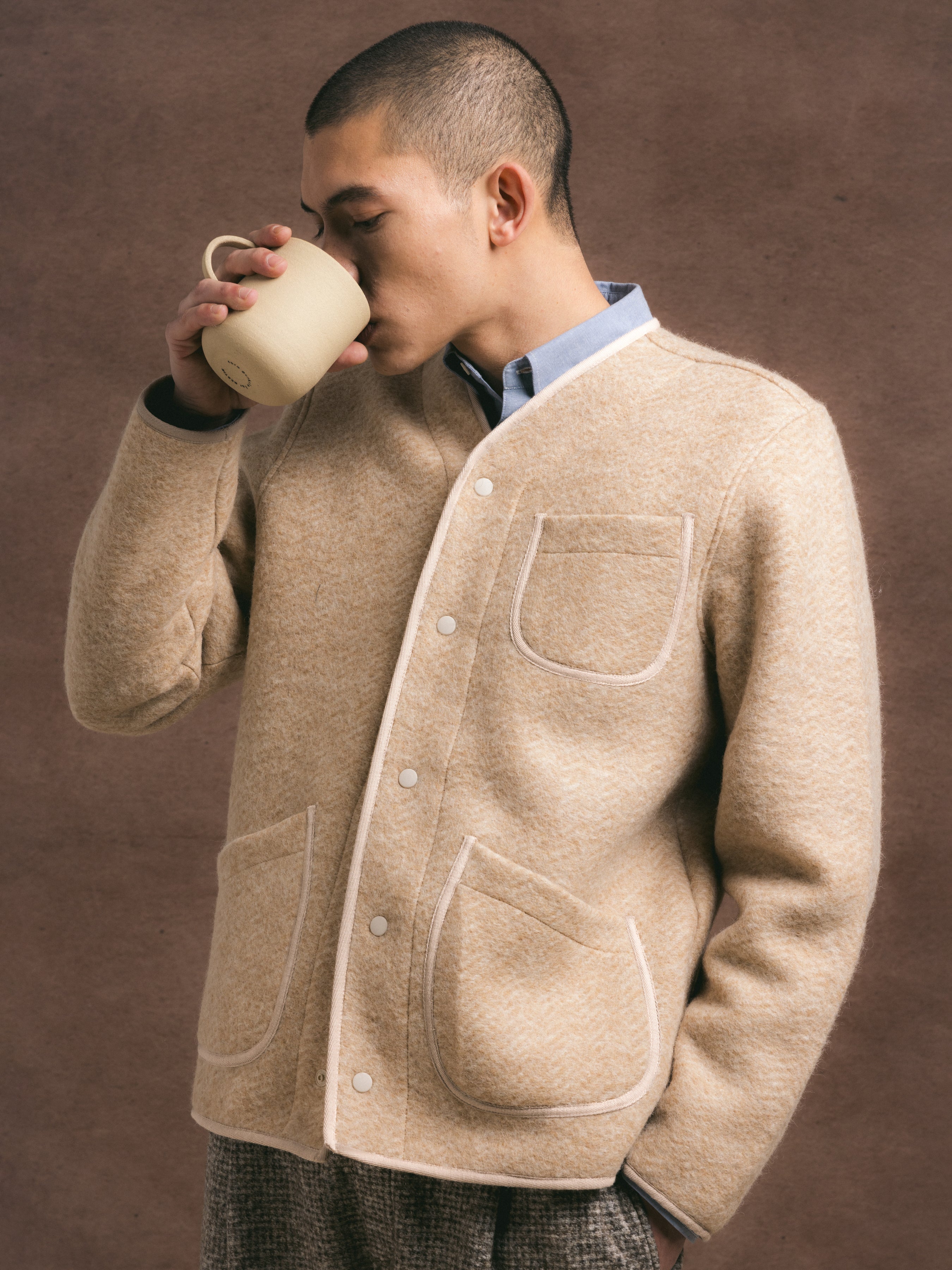 Neist Cardigan in Oat Wool Herringbone