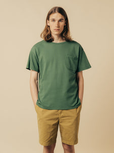 A model wearing the relaxed fit Fly Tee from menswear brand KESTIN.