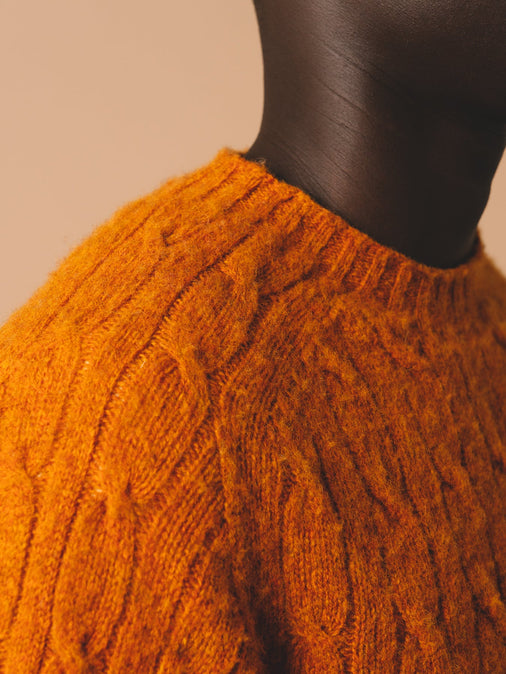The ribbed crew neck and shoulder of the KESTIN Galloway Cable Knit Jumper.