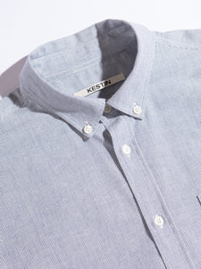 The KESTIN Raeburn Button Down Shirt's collar.