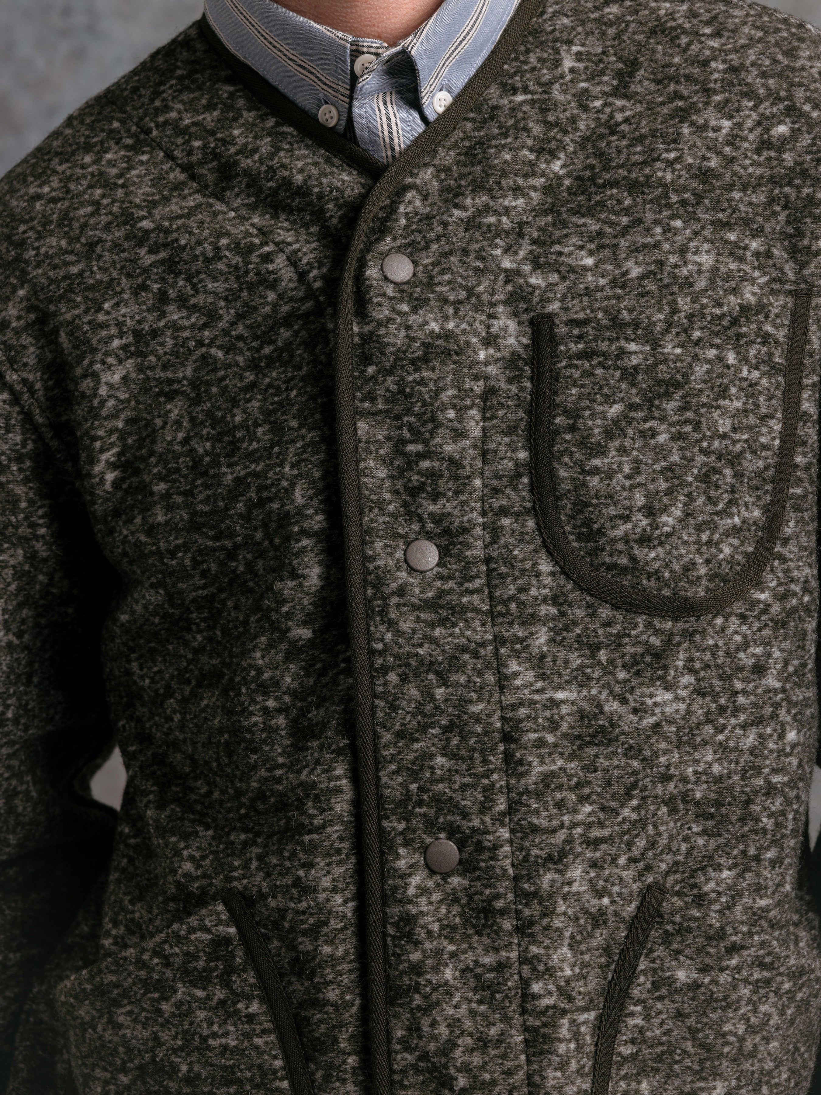 Neist Cardigan in Olive Speckled Wool Blend