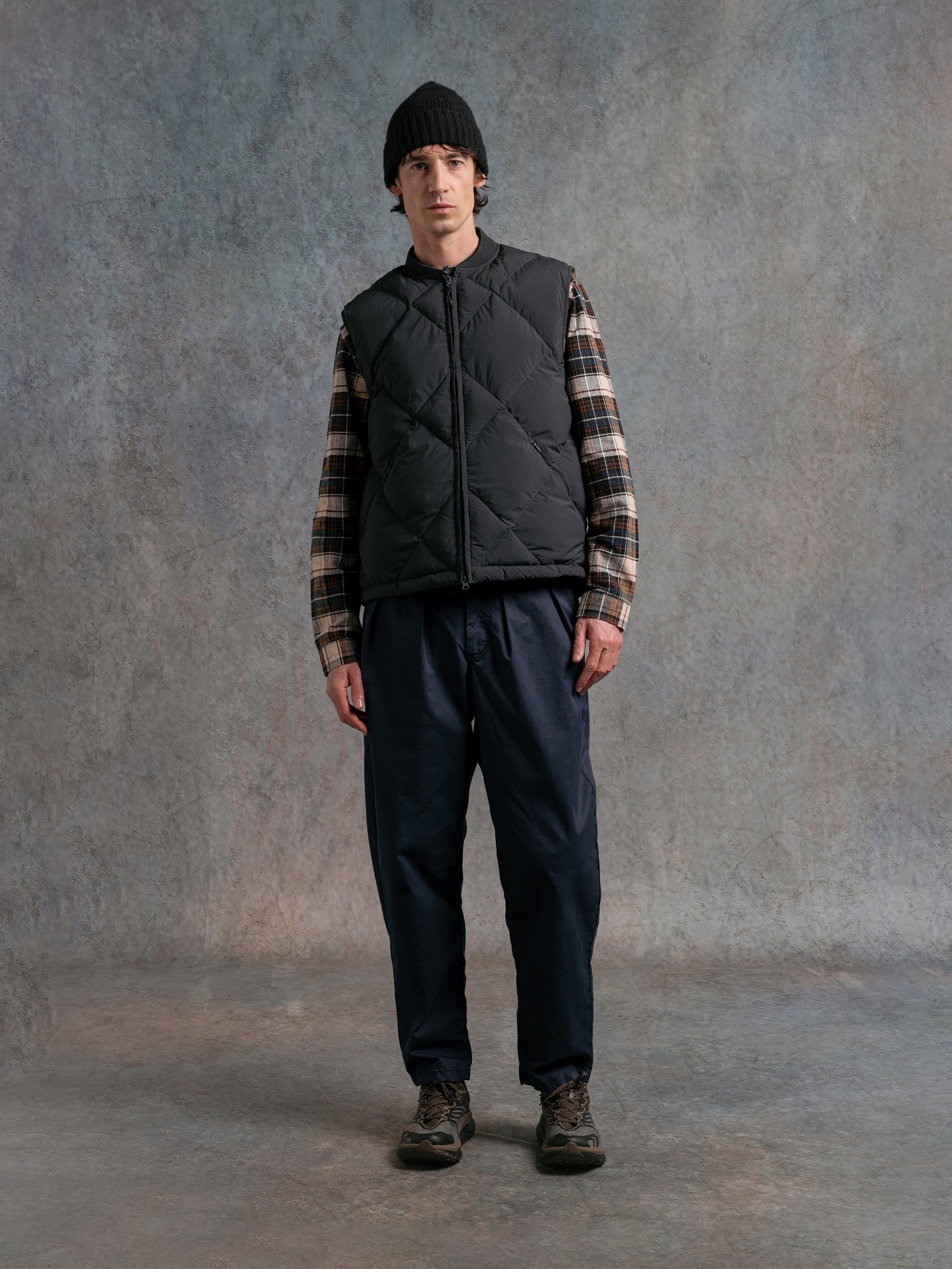 Linton Vest in Charcoal Recycled Nylon