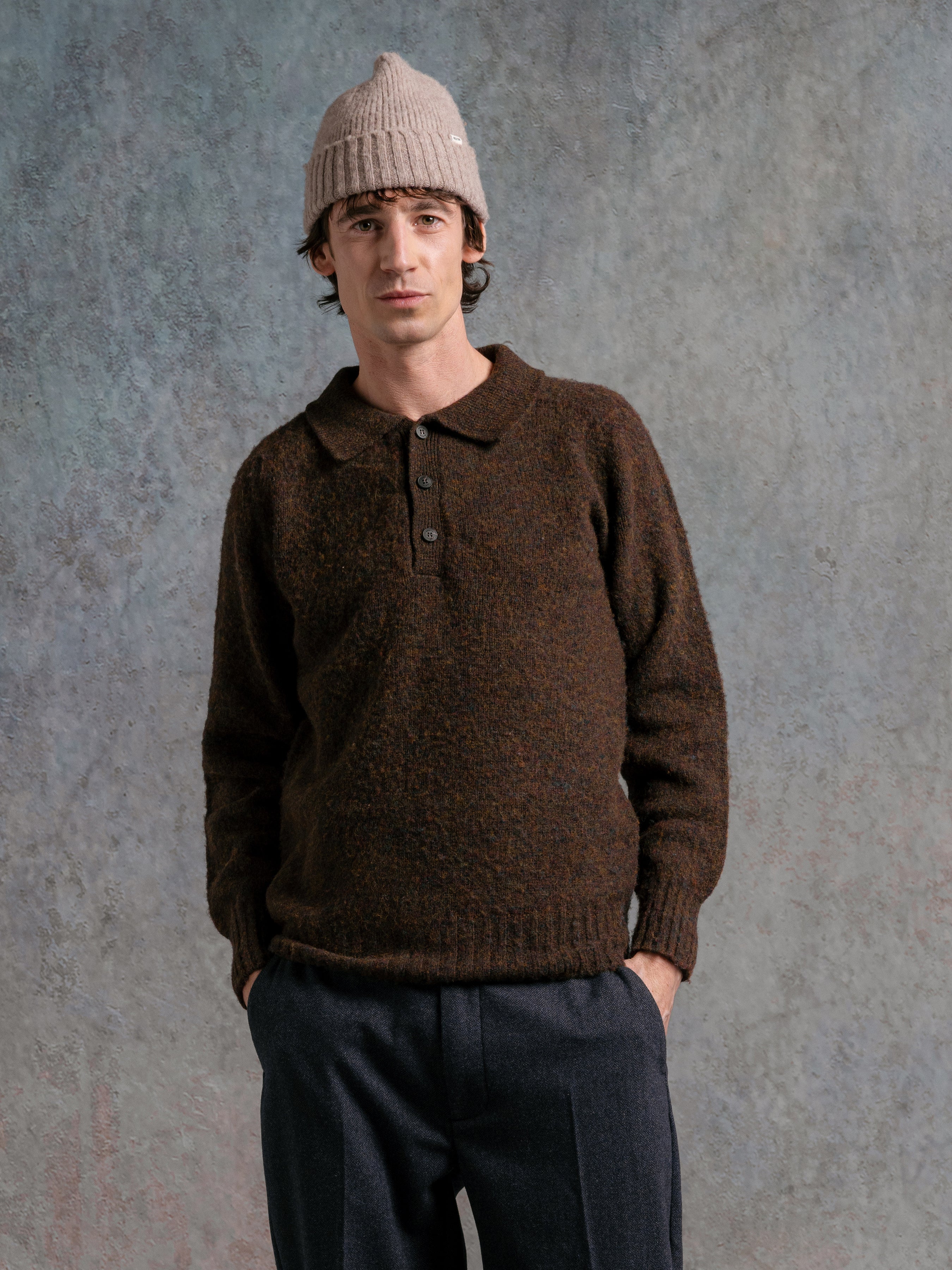 Lewis Brushed Shetland Polo in Walnut Lambswool