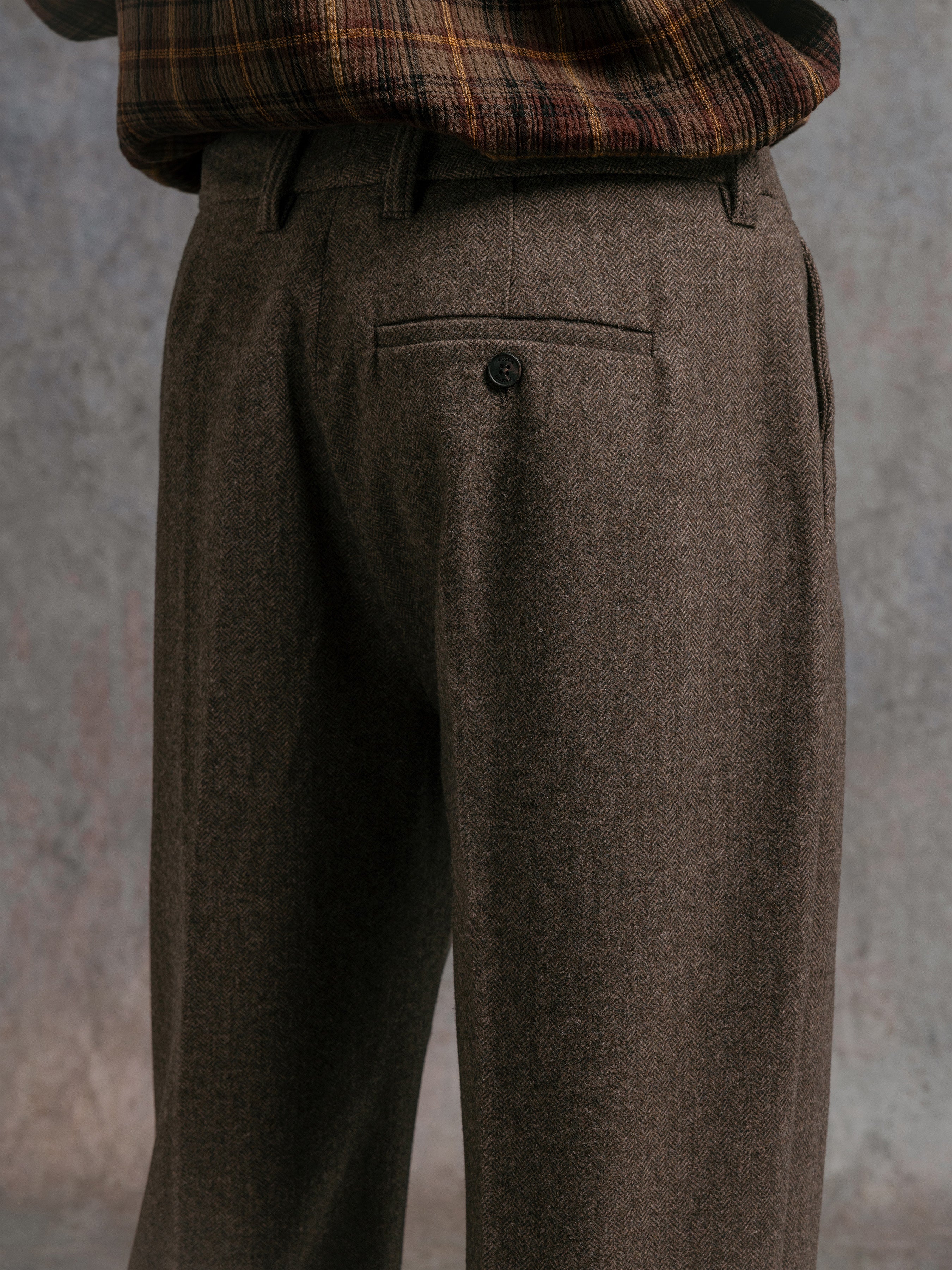 Moray Trouser in Olive Herringbone Wool Blend