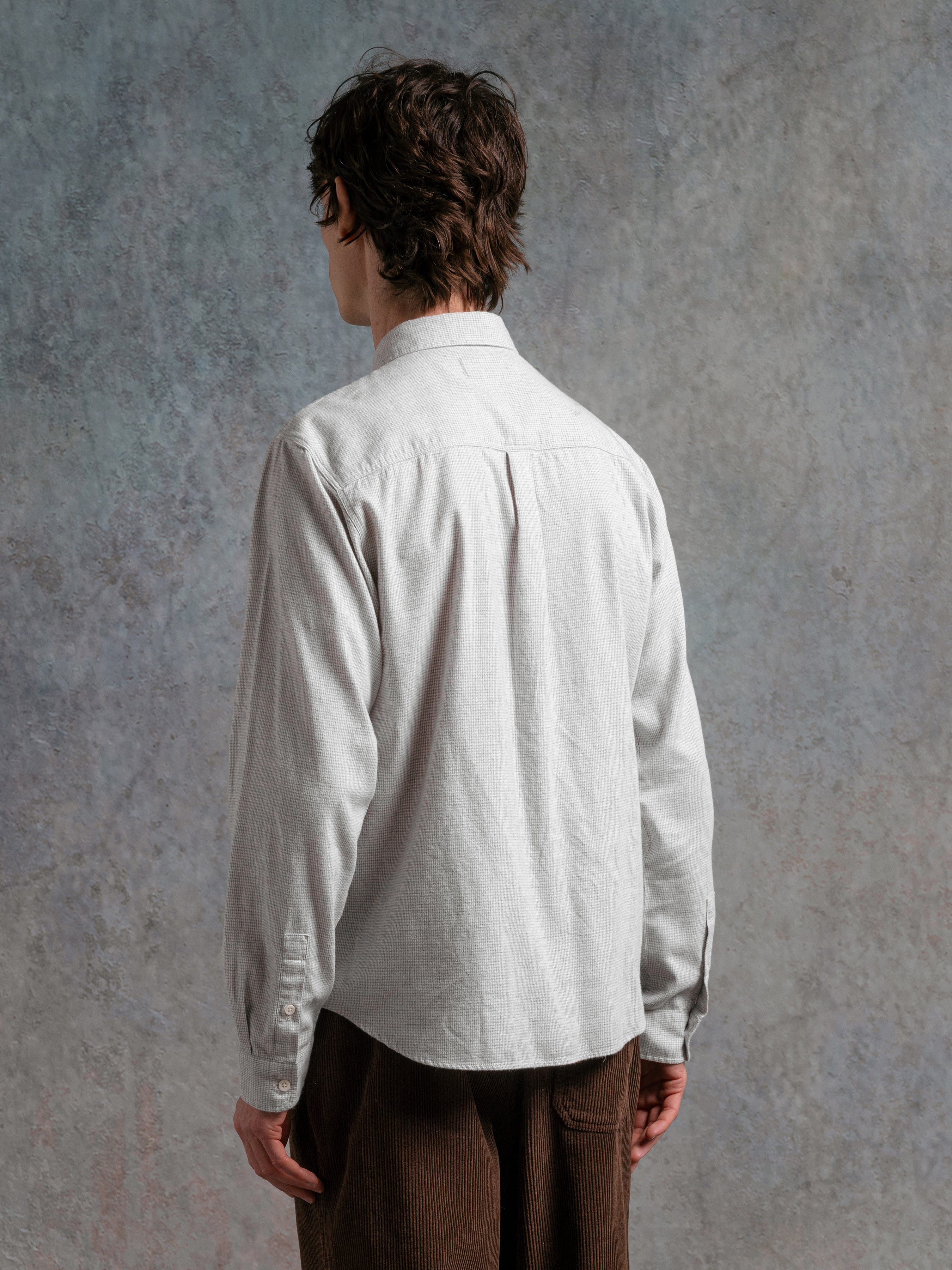 Dirleton Shirt in Grey Houndstooth Cotton