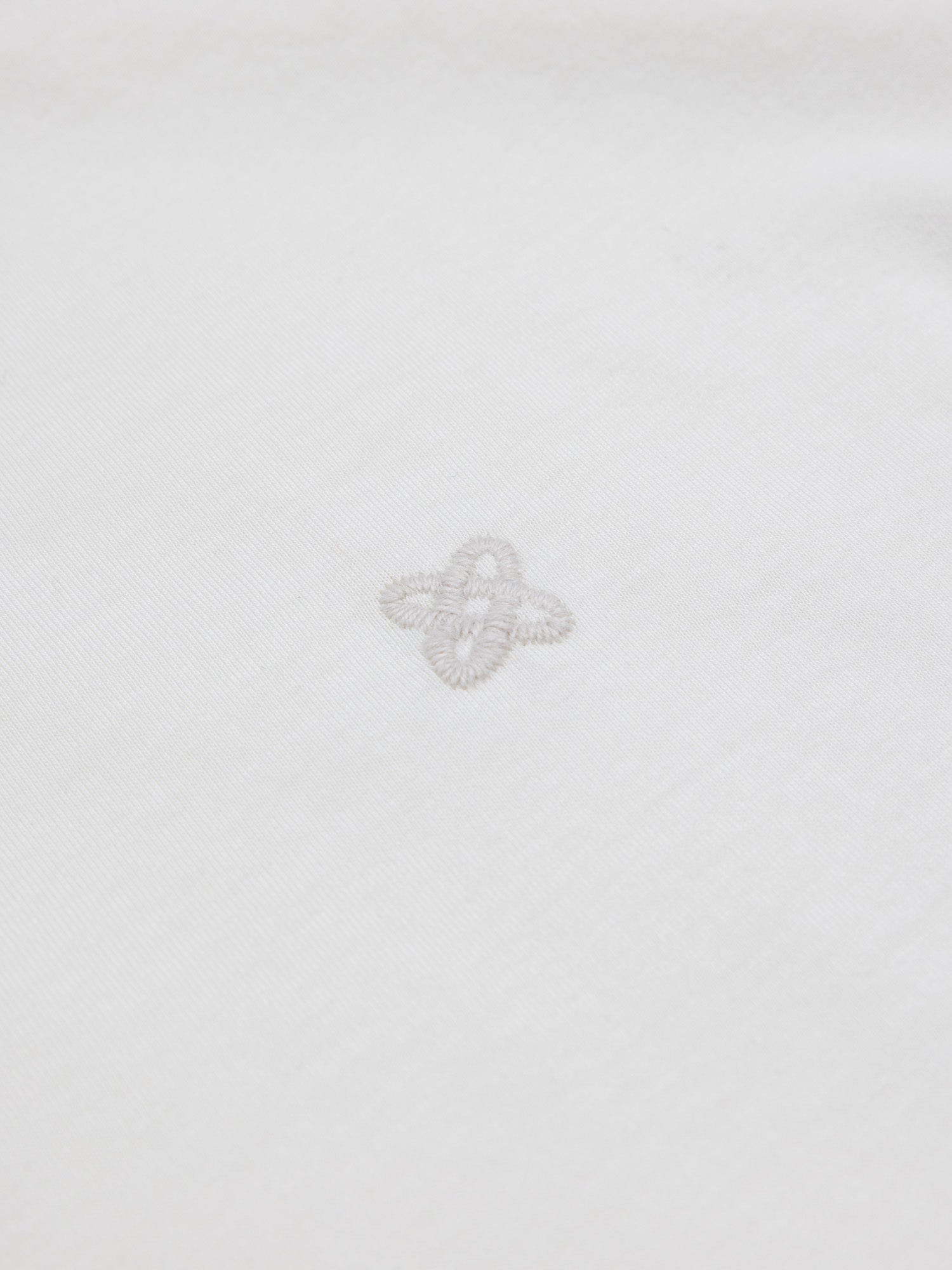 Cargill T-Shirt in Off White Celtic Knot Embroidery