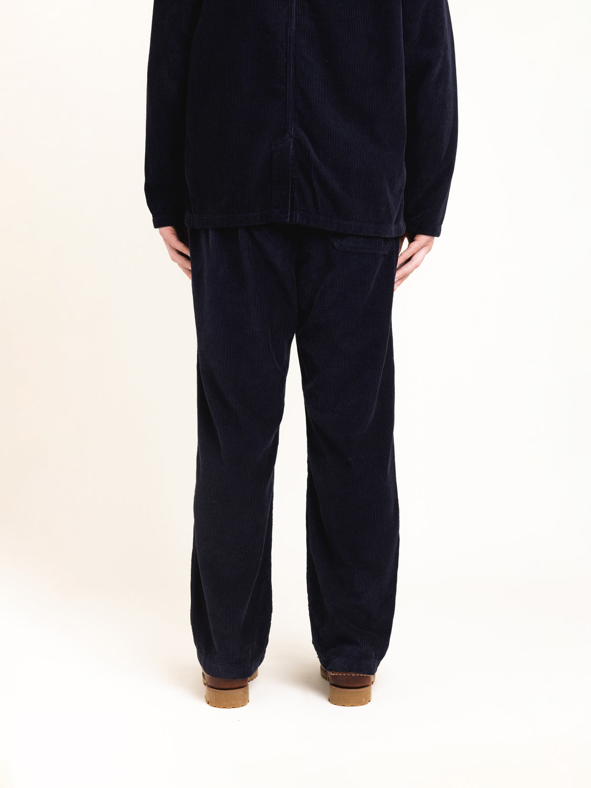 Doune Pant in Ink Navy 8-Wale Organic Corduroy