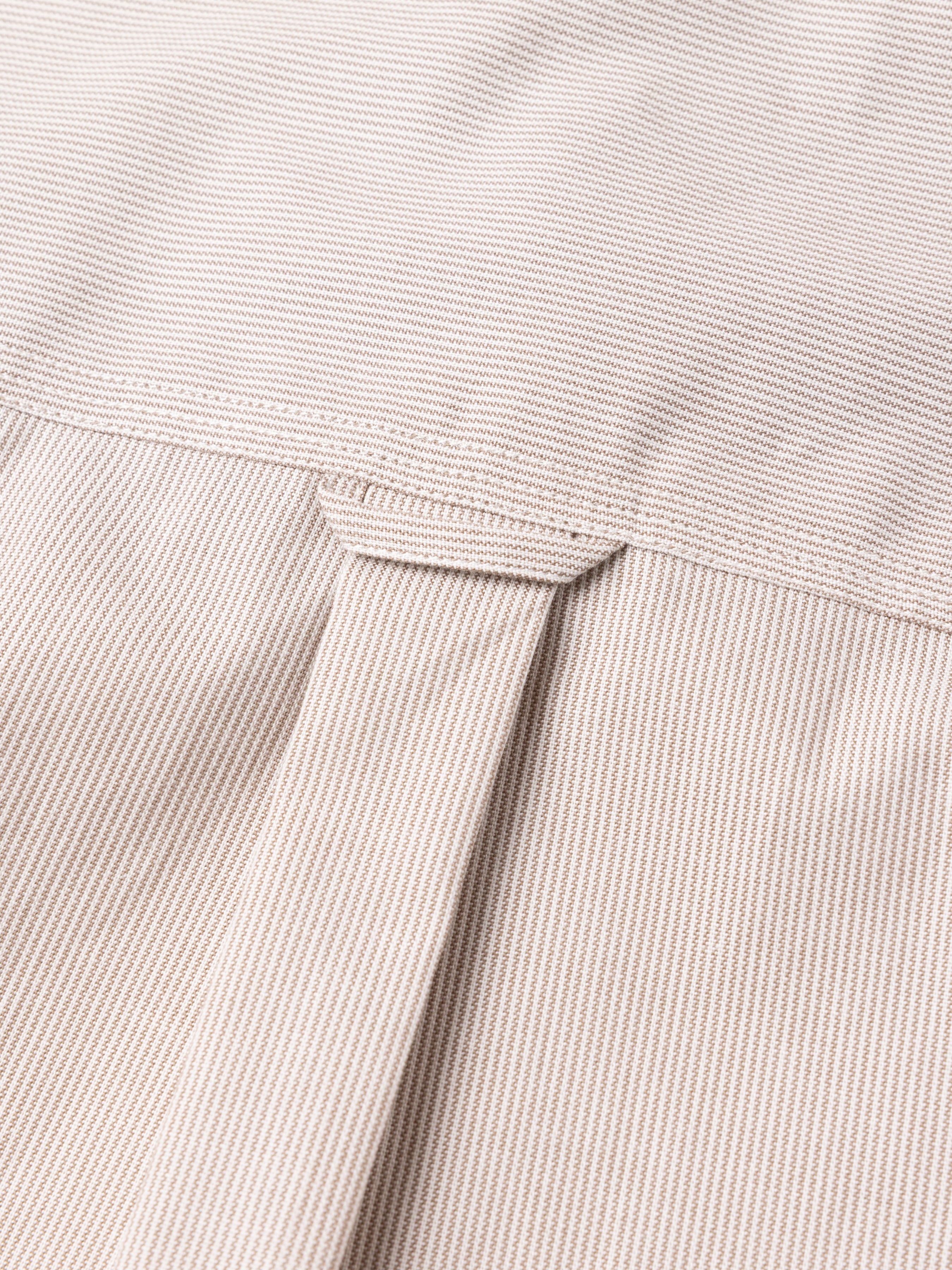 Raeburn Button Down Shirt in Putty Stripe