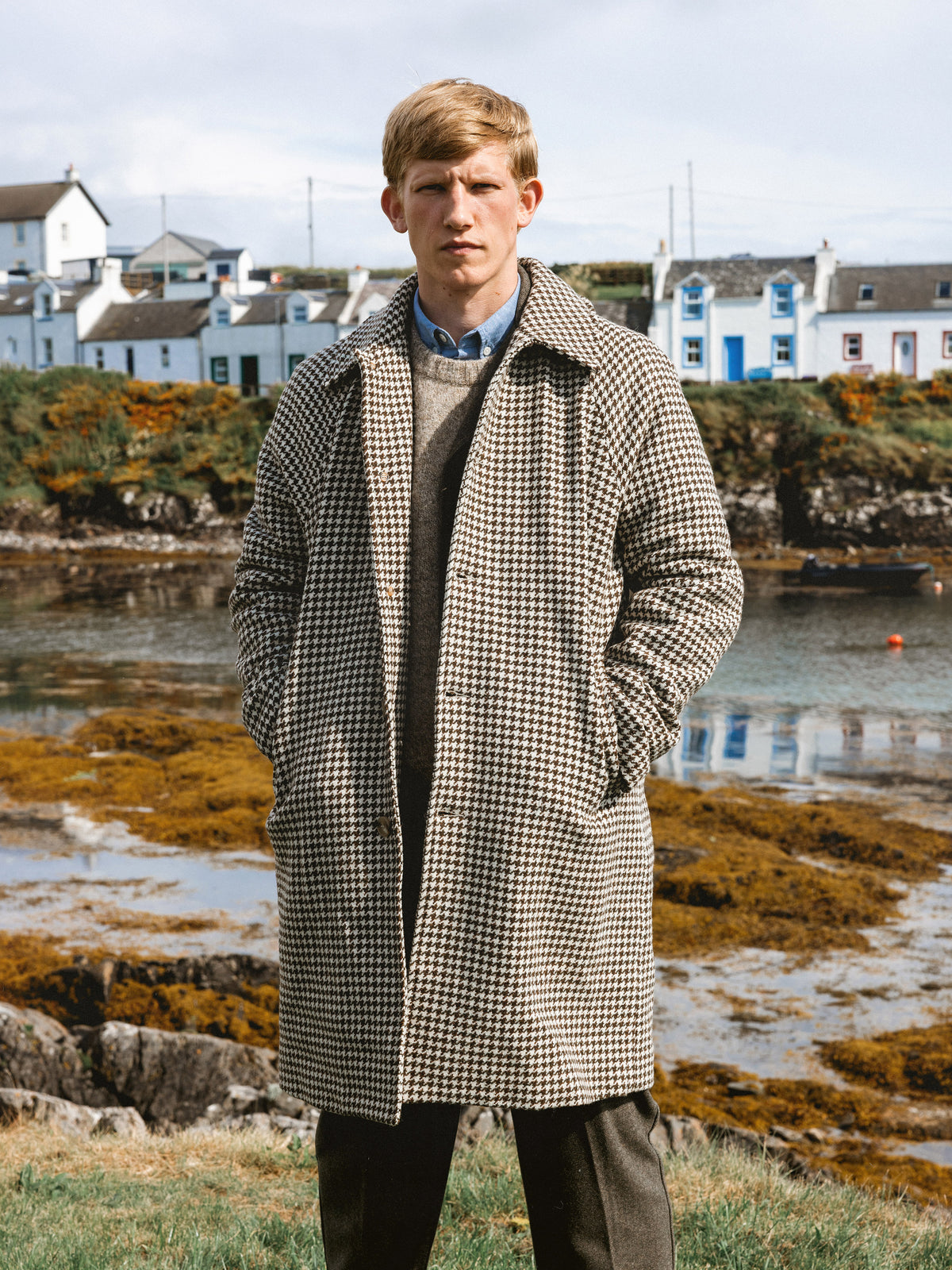 Drummond Overcoat in Dark Olive Dogtooth Wool