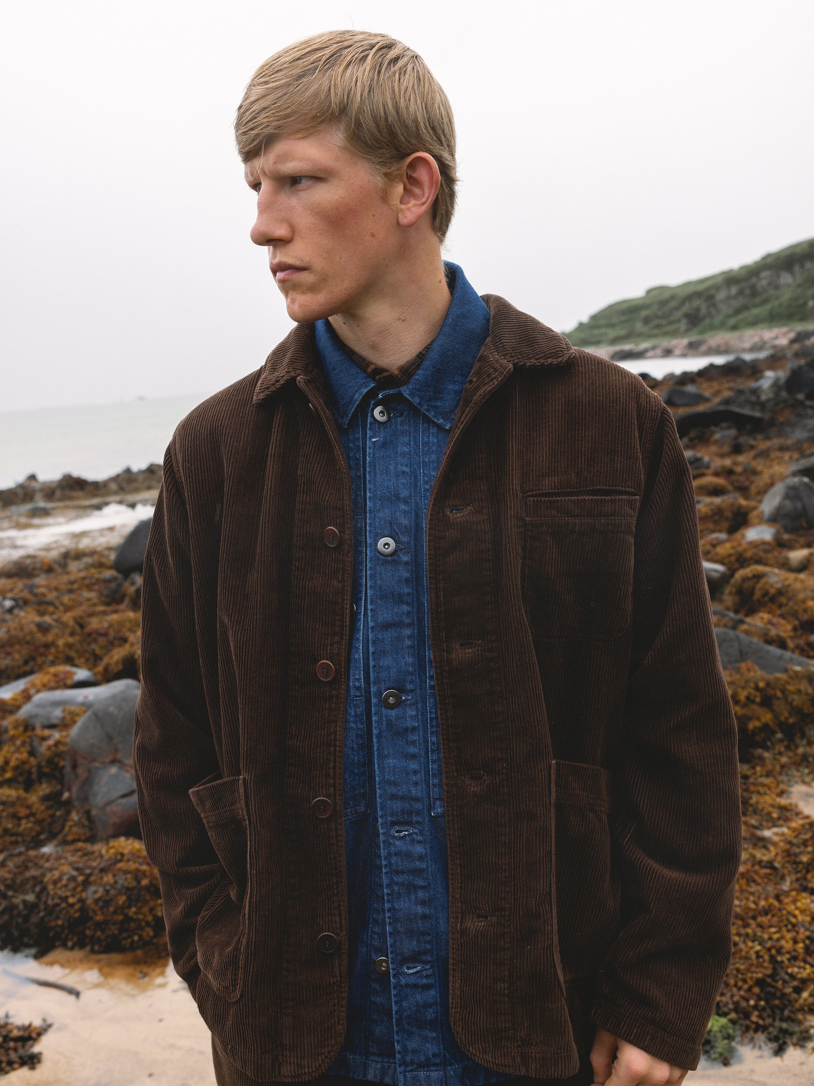 Huntly Jacket in Peat 8-Wale Organic Corduroy