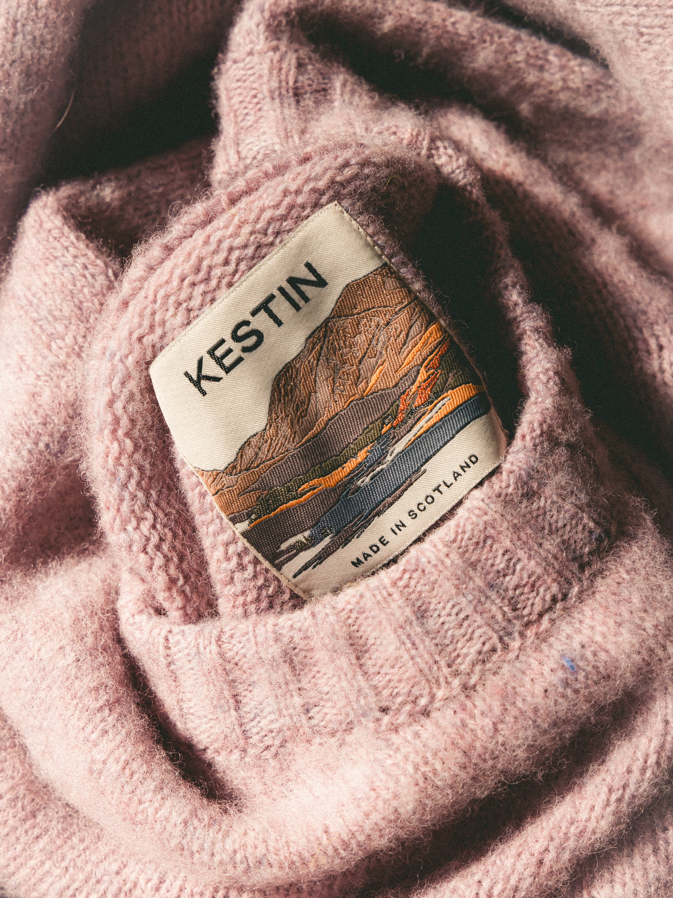 Brushed Shetland Crew in Pale Pink Lambswool