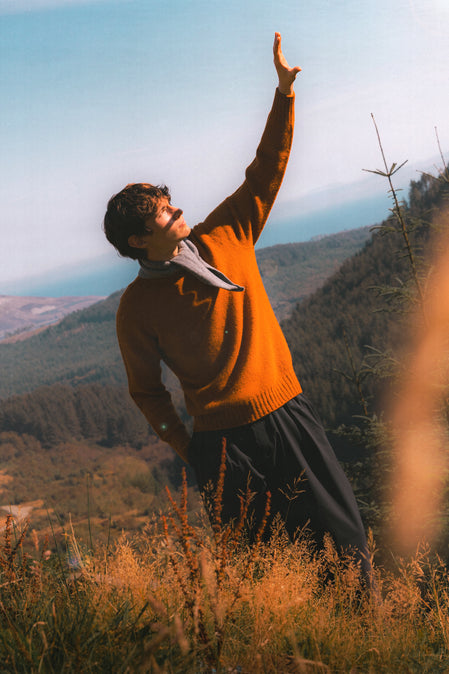 A model wearing Made In Scotland knitwear from menswear brand KESTIN.