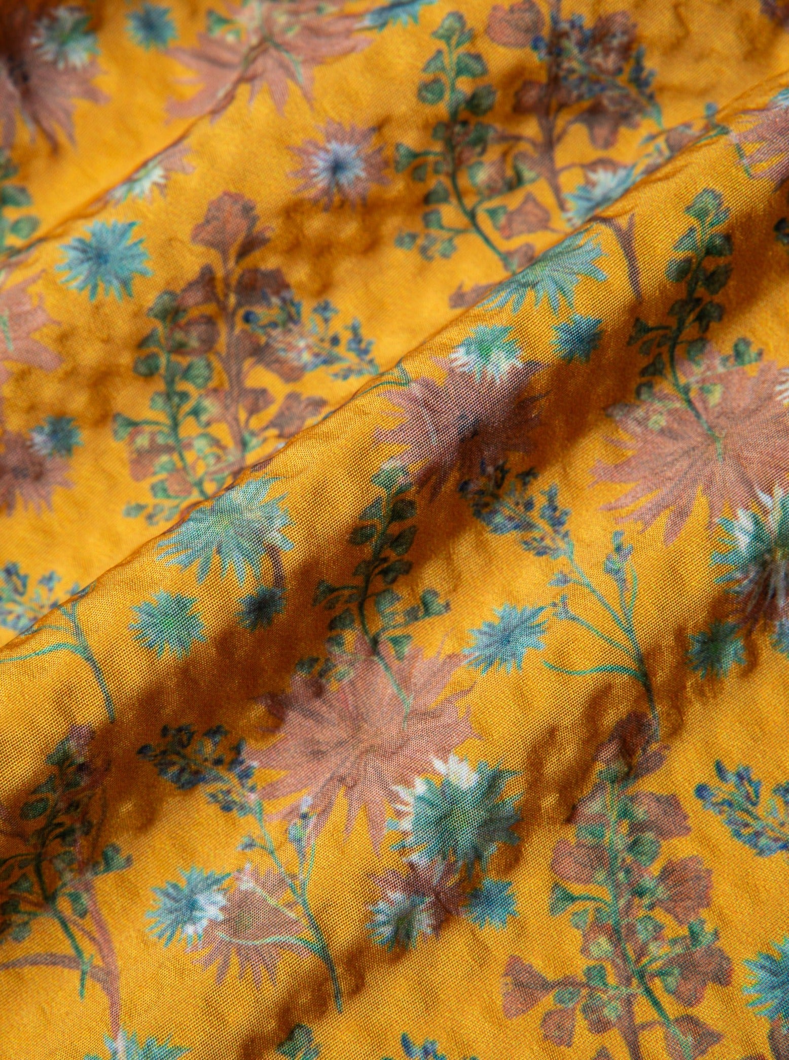 A recycled polyester seersucker material from SEAQUAL, used by KESTIN.