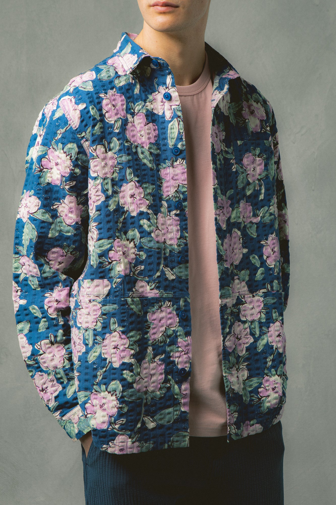 Rosyth Overshirt in Blue / Lilac Floral Seersucker