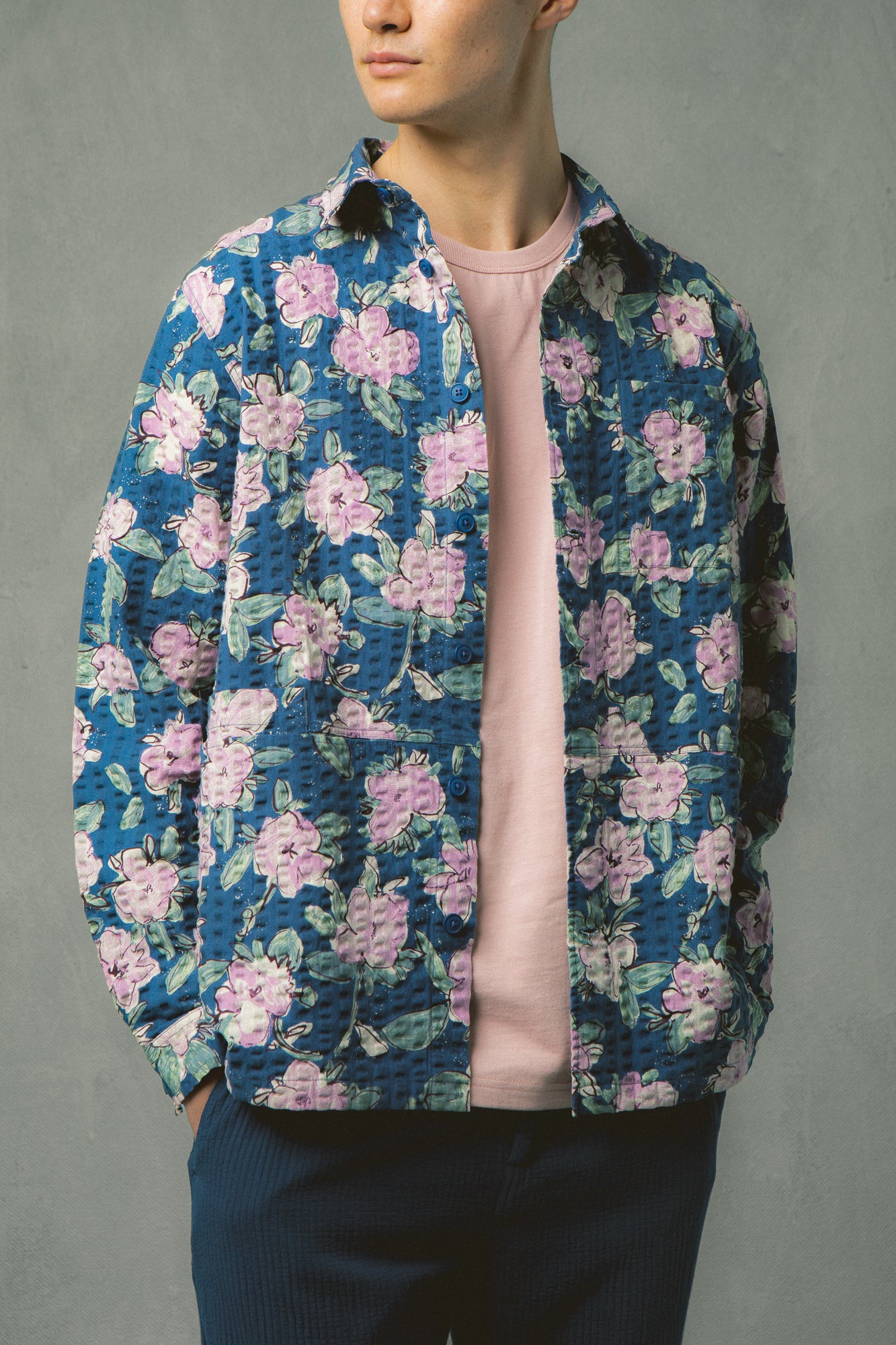 Rosyth Overshirt in Blue / Lilac Floral Seersucker