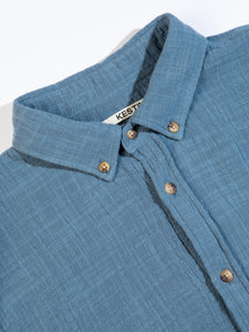 A close-up of the collar of the KESTIN Raeburn Button Down Shirt.
