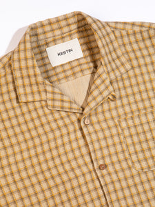 The camp collar and button-up front of the KESTIN Crammond Shirt in Sand Check.