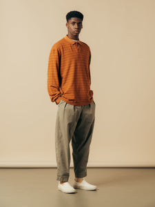 A model wearing a casual men's spring outfit from designer brand KESTIN.
